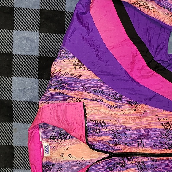 Vintage. Made in USA. ASICS. Full-zip windbreaker. Like-new. Women's Large - Picture 6 of 16